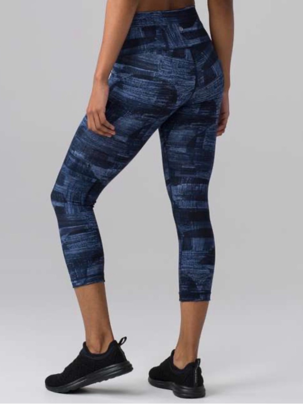 Lululemon Train Times High Rise Leggings Blue Abstract Print Size 6